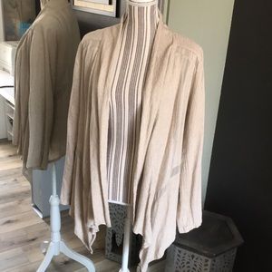 Miilla, lightweight jacket cover up